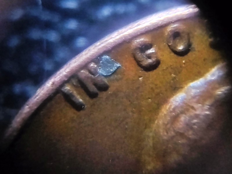 Silver-Colored-Blobs-On-1962-D-Cent?