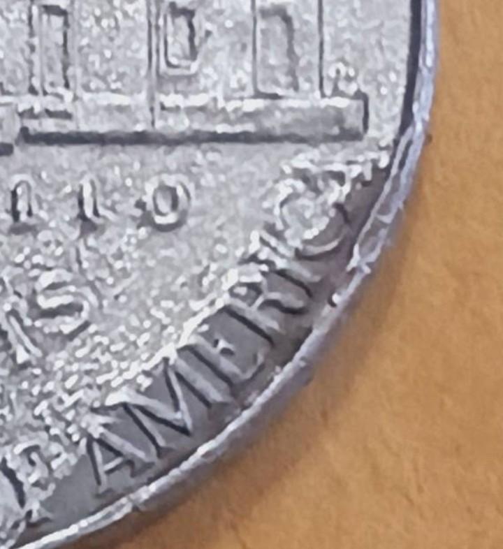 2016-D-Nickel--Missing-Top-Layer