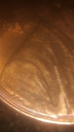 2014-D-Lincoln-Penny-Error.-?
