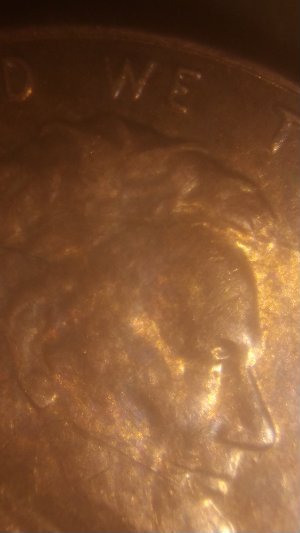 2014-D-Lincoln-Penny-Error.-?