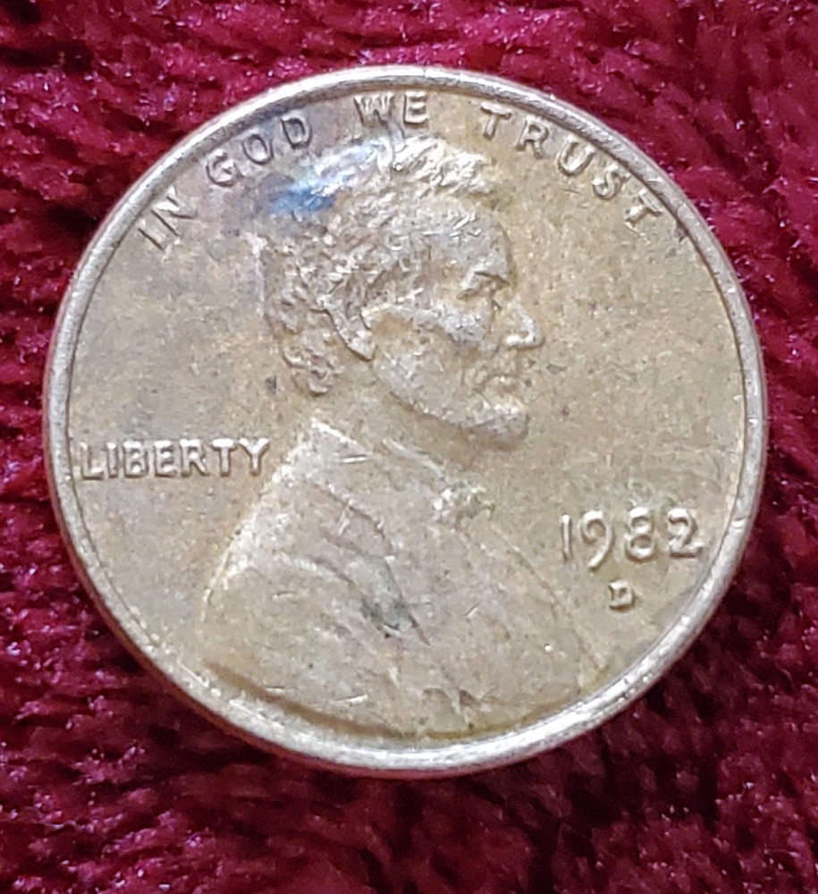 Newbie-Here-W-Small-Collection,-Found-This-1982-D-On-The-Ground-At-A-Gas-Station-3.2-Grams.keeper?