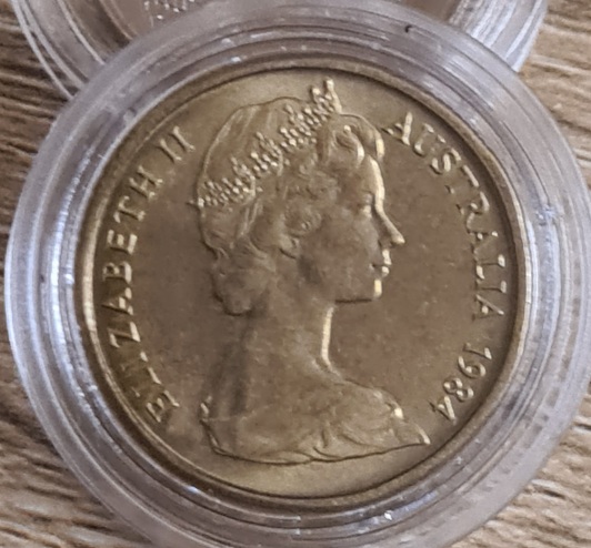 Found-Only-These-Coins-Today-Saved-Them-From-Getting-Damaged-In-Circulation.