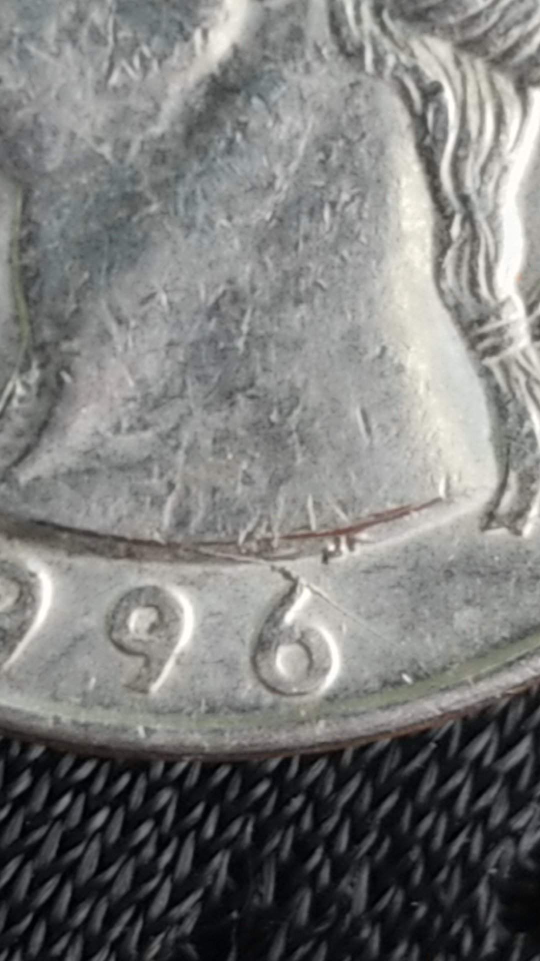 1996-Quarter-With-Die-Cracks?