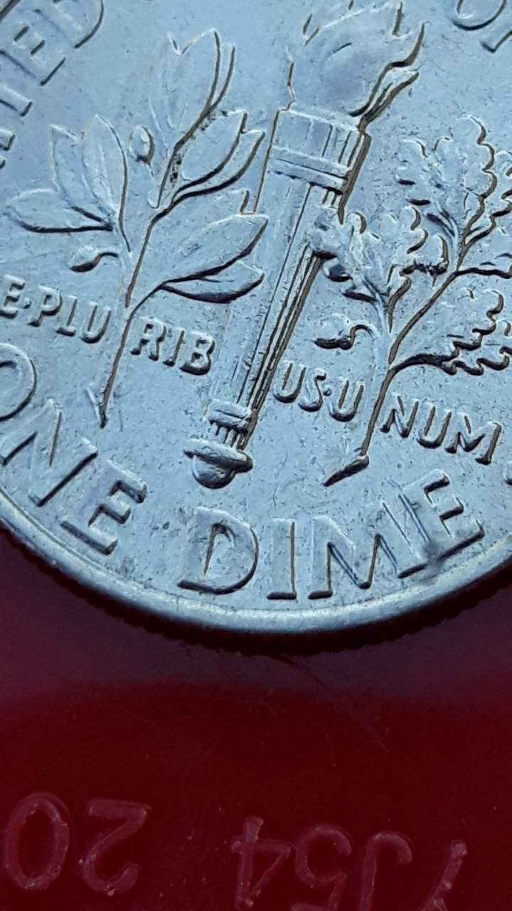 2014-DDR-And-Stain-On-Obverse?
