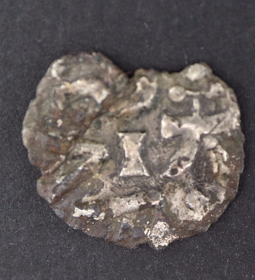 Please-Help-Me-Identify-This-Carolingian-Denarius