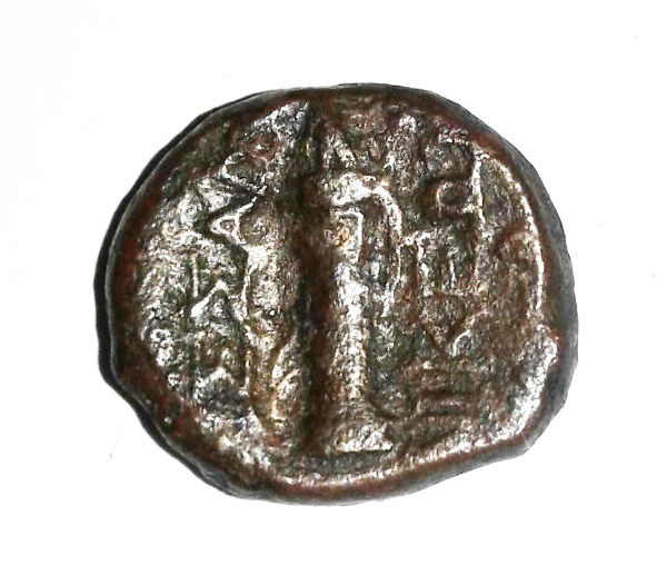 Small-Roman-Or-Greek-Bronze-Coin-With-Triumphal-Column