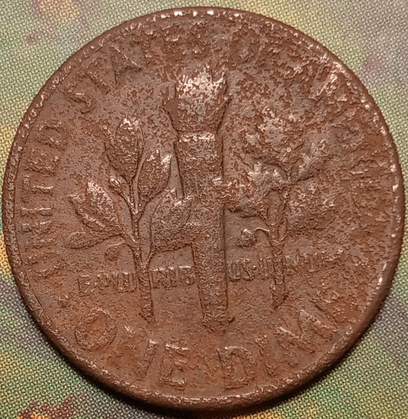 I-Think-It's-A-1968-Roosevelt-Dime--Wt.-2.10-Really-Hard-To-See-The-Date