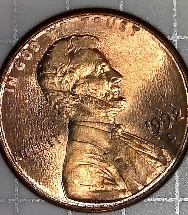 1992-LMC-Penny-Almost-Uncirculated-With-A-Die-Break.-Helps-If-I-Am-Right