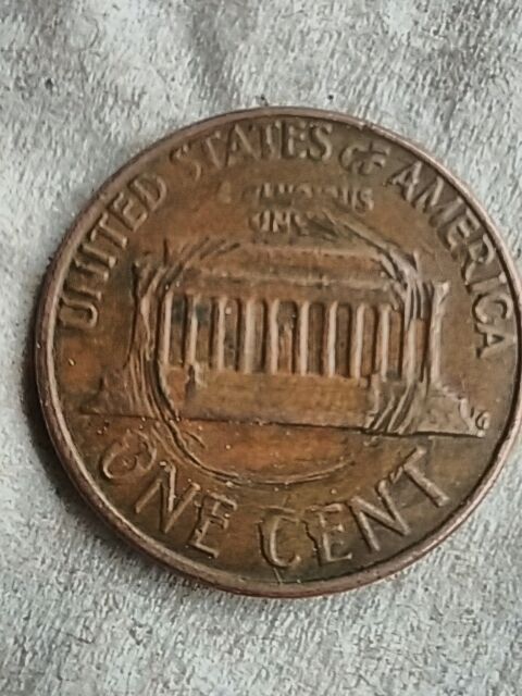 19?-Lincoln-Memorial-Cent-Strange-Error?any-Thoughts?