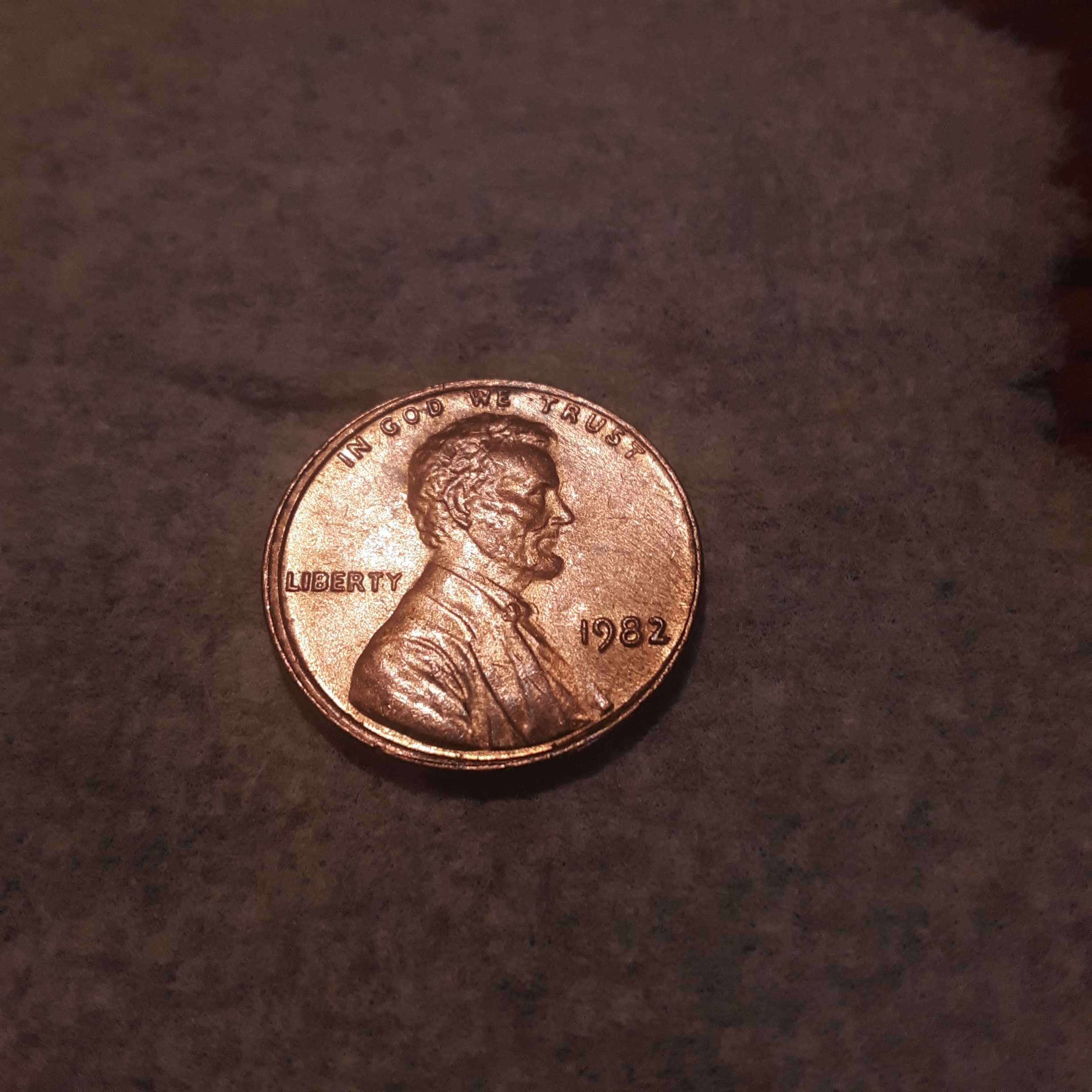 1982-L.m.c-Large-Date-Copper.-Is-This-Die-Clash-Or-Off-Set-Die.-And-Is-There-Doubling-In-God-We-Trus