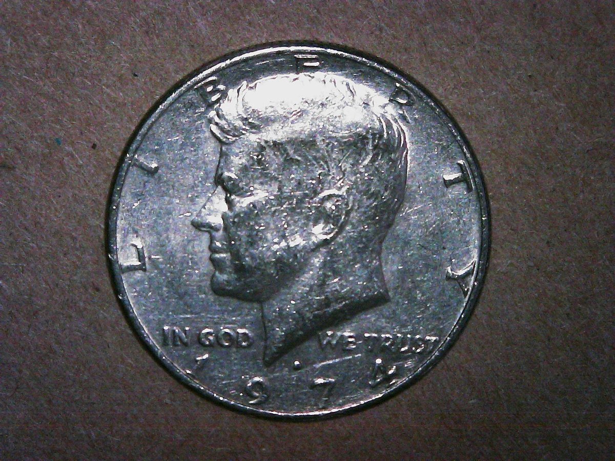Kennedy-Half-Dollar-1974-D-Possible-Die-Crack
