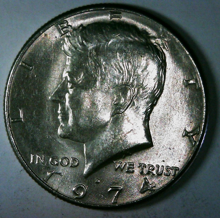 74d--Kennedy-Half-Split-Serif?