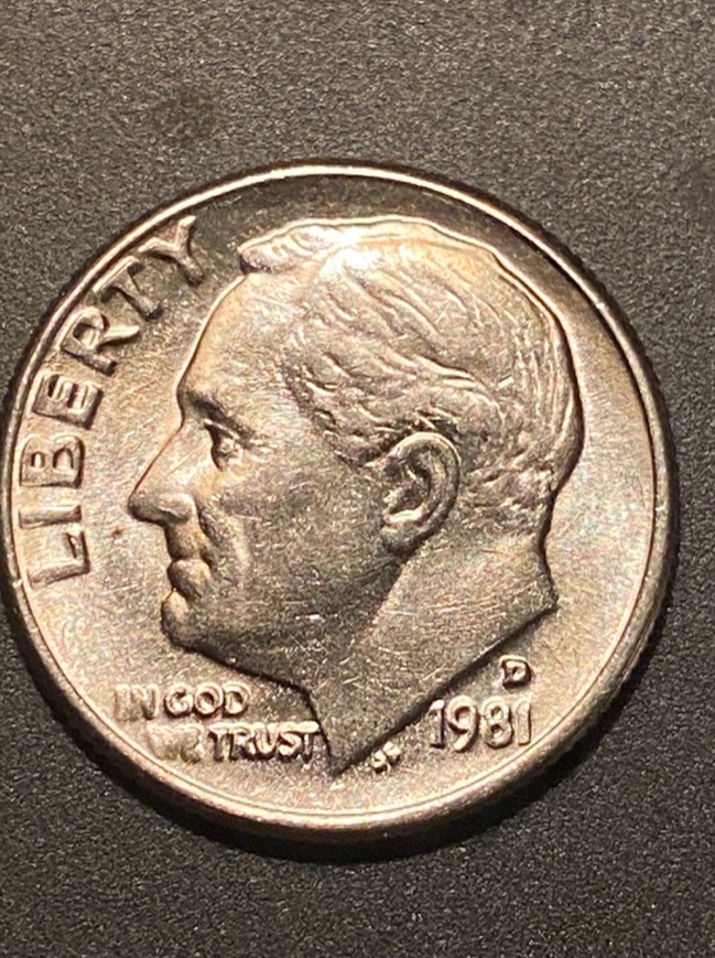 1981---D---Dime---FB---W/-Extra-Vein-On-Leaf