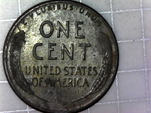 1943-Lincoln-Wheat-Cent-With-Odd-4-In-The-Date