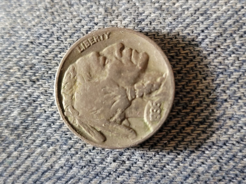 1936-Buffalo-Nickel--Is-This-A-Mint-Error-Or-Damage?