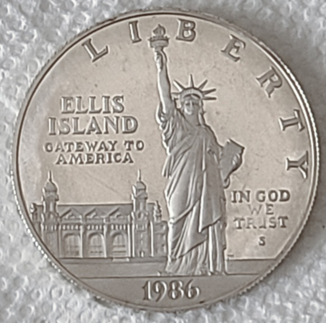1986-Liberty-Silver-Dollar---Possible-DDO?