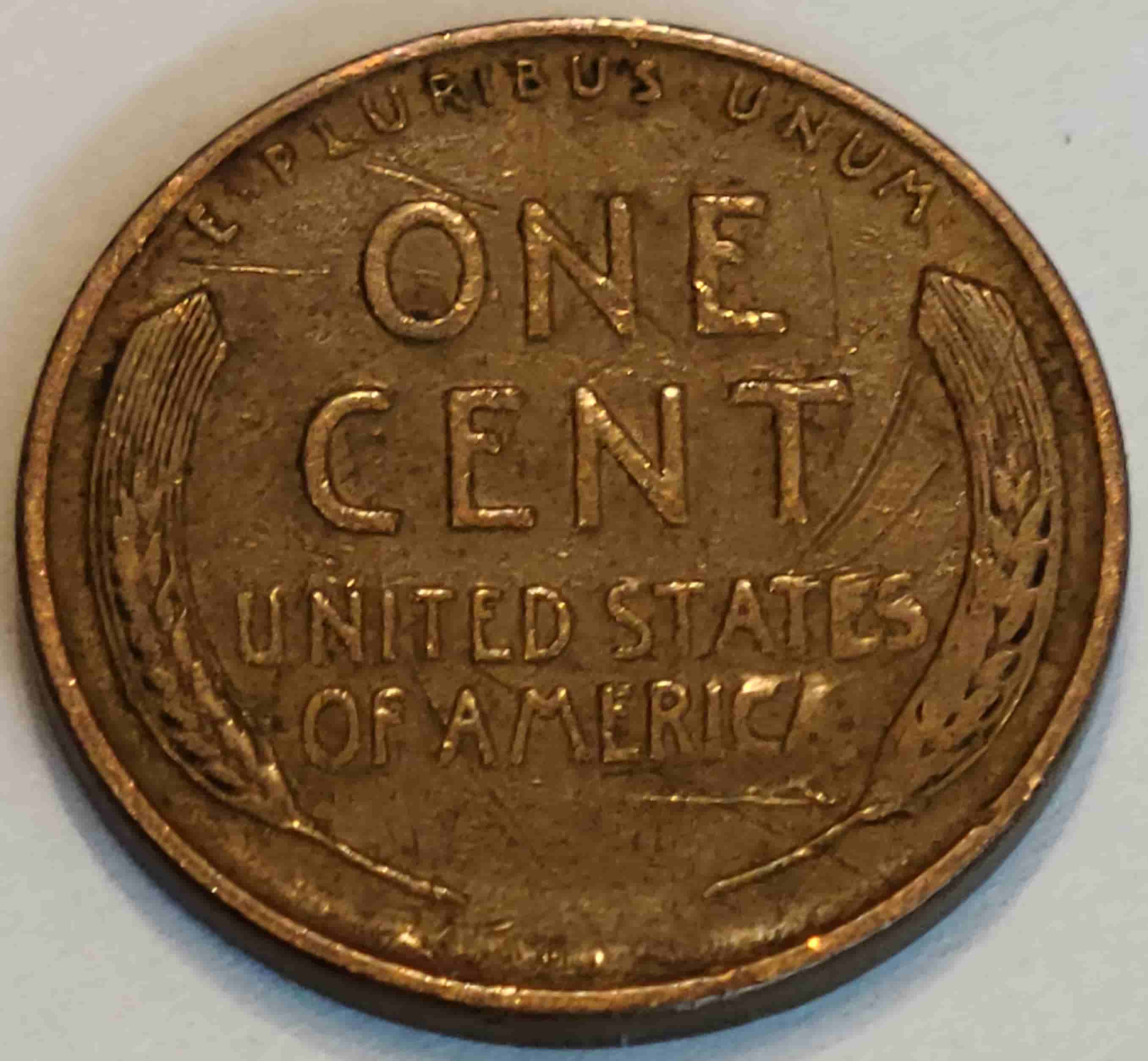 1937-Wheat-Penny_die-Crack-That-Looks-Like-An-Extra-Wheat-Stalk