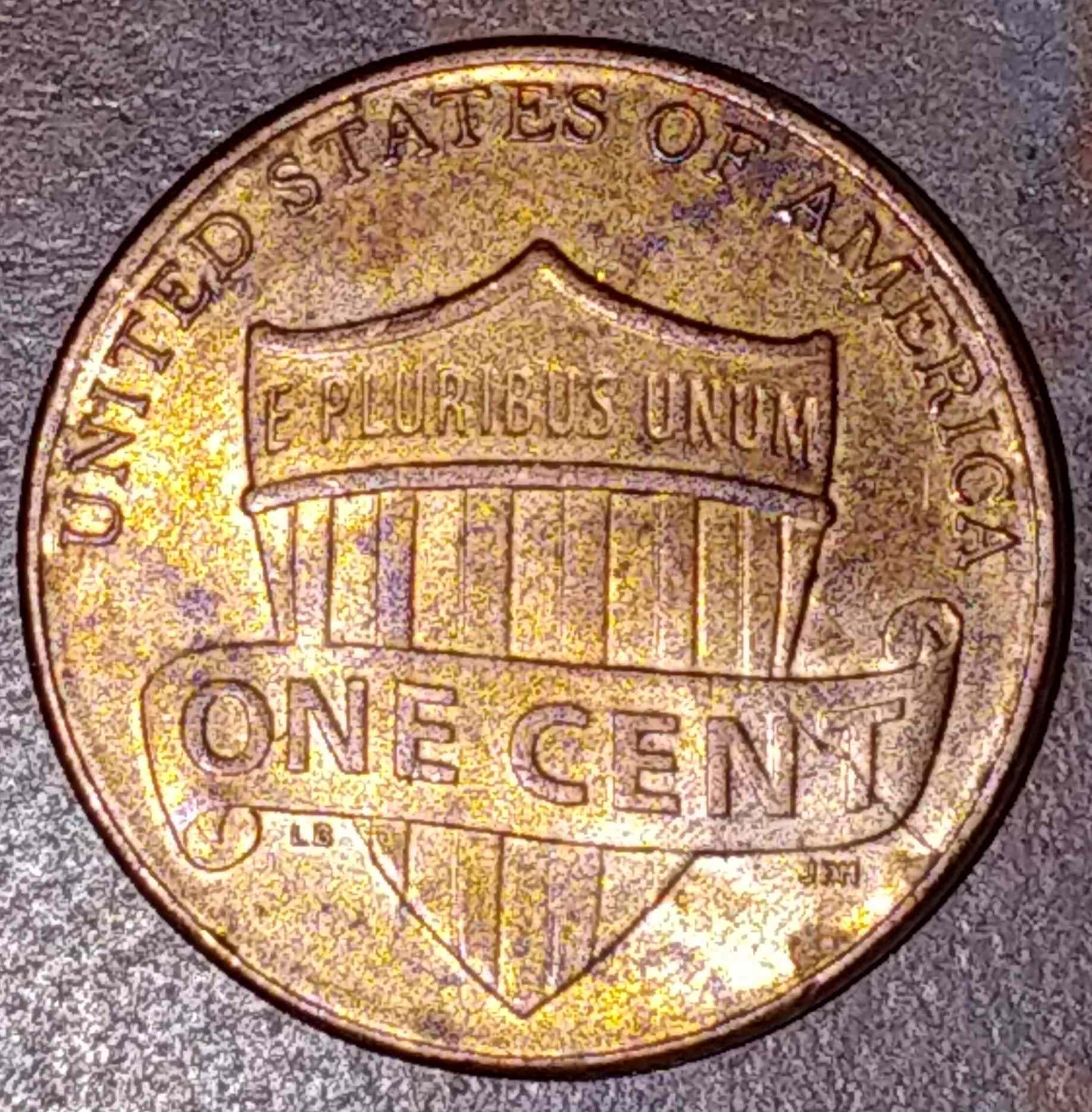 2015-Shield-Penny,-Die-Crack?