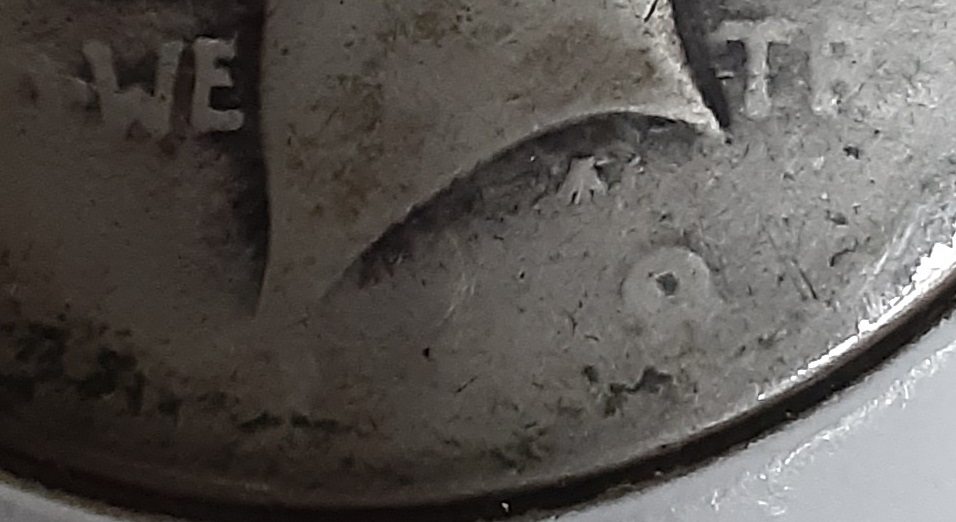1923-Or-1928-Peace-Dollar