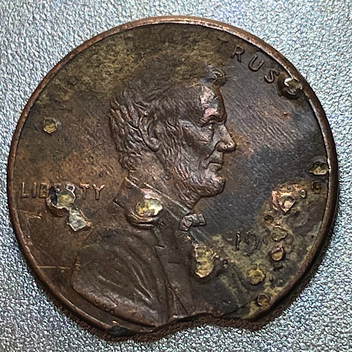 Need-Help-Identifying-This-Penny.-Can't-Read-Year.
