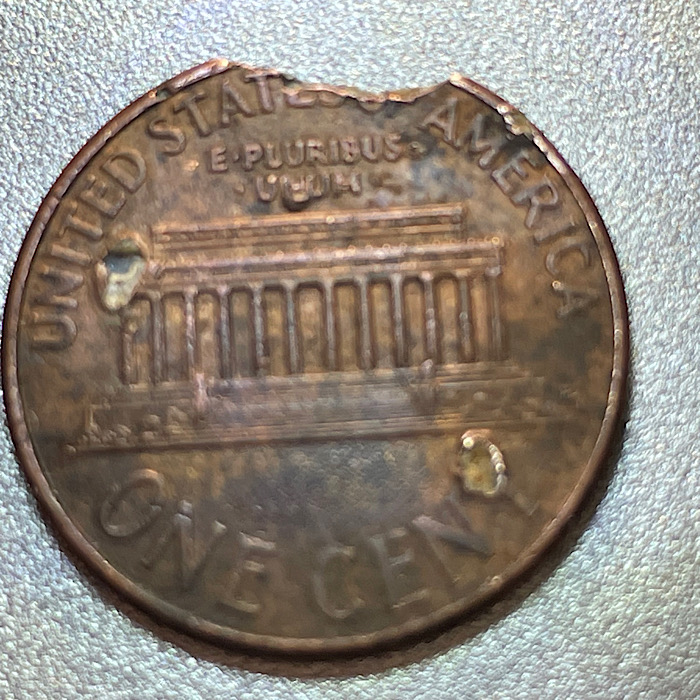 Need-Help-Identifying-This-Penny.-Can't-Read-Year.