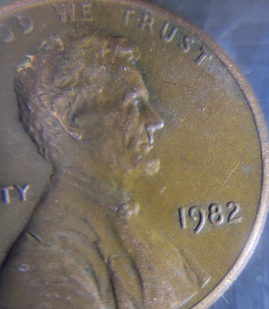 1982-No-Mint-Lincoln-Cent--Copper?-Too-Bad-It's-Not-In-Better-Condition-If-It-Is.