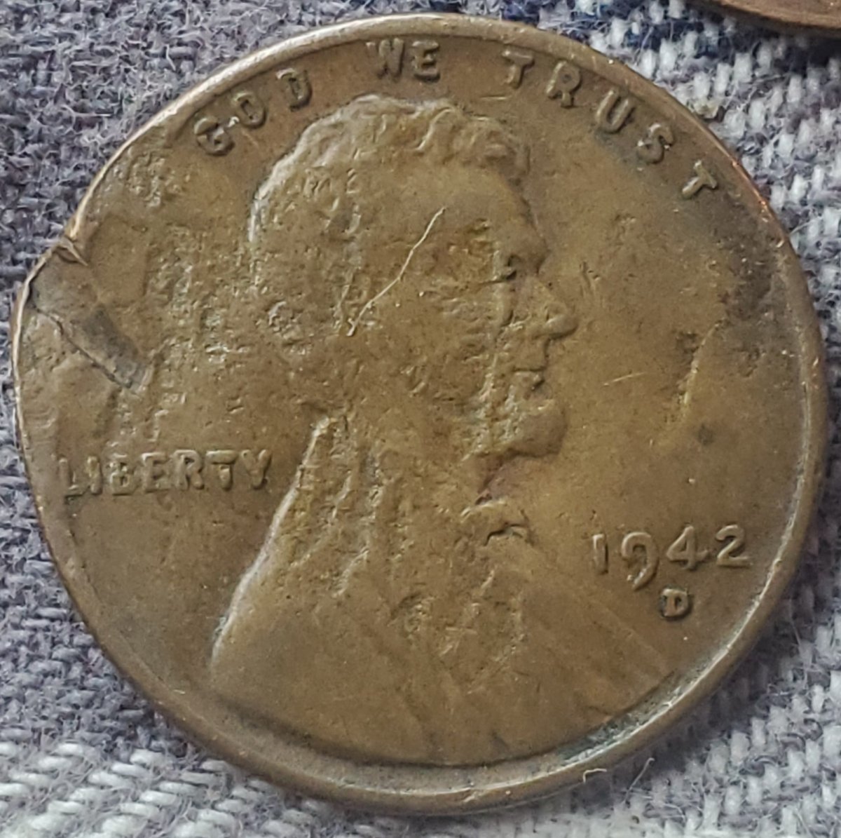 So-What-Is-Going-On-With-This-1942-D-Lincoln-Wheat-Penny?