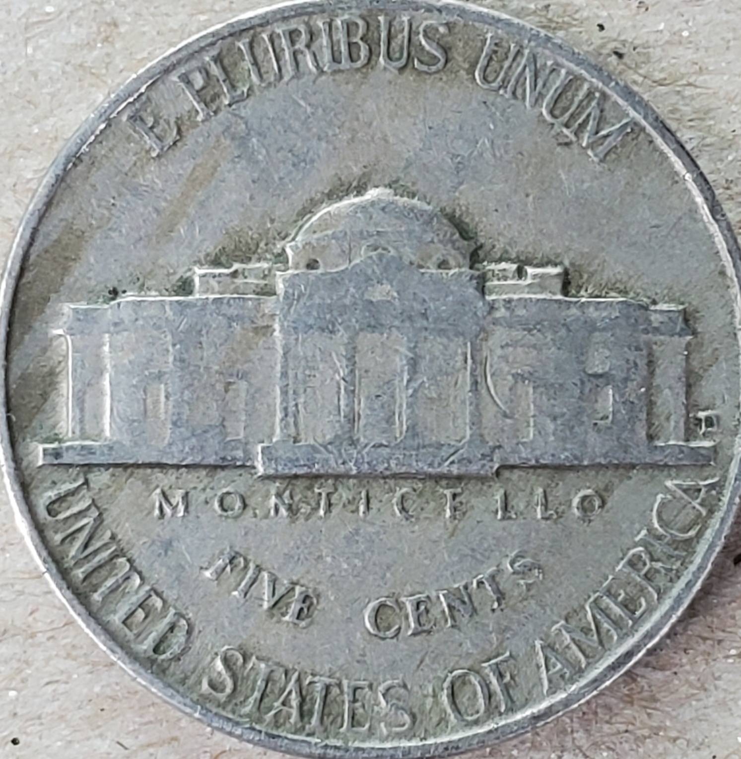 1951-D-Jefferson-Nickel-With-Yellow-Streaks,-Alloy-Or-Toning