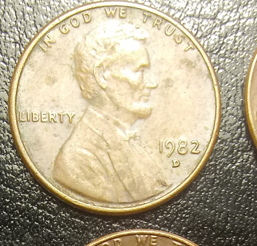Need-Help-Identifying-Date-Size-On-1982-D-Copper-Pennies