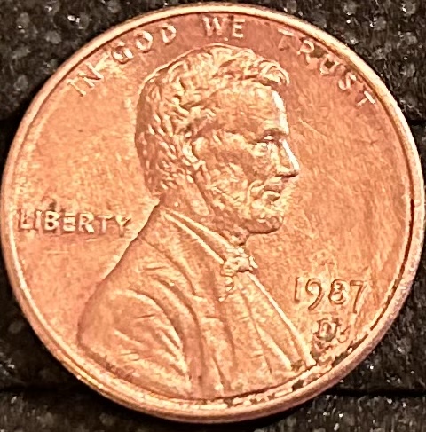 Here-Is-A-1987-D-Mint-With-Some-Doubling-Cent