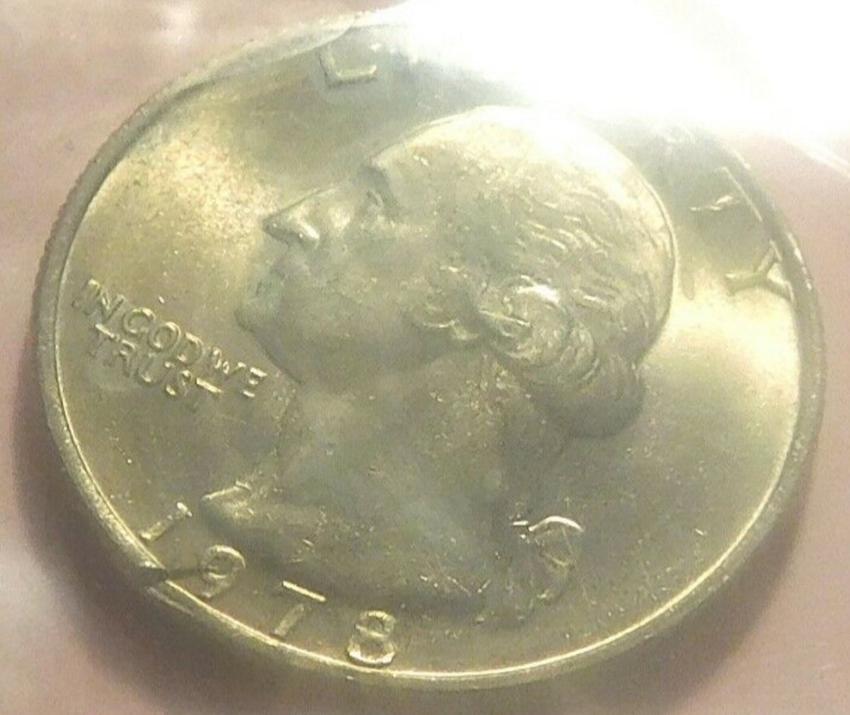 1978-Quarter-In-Mint-Cello-Planchet-Cut?