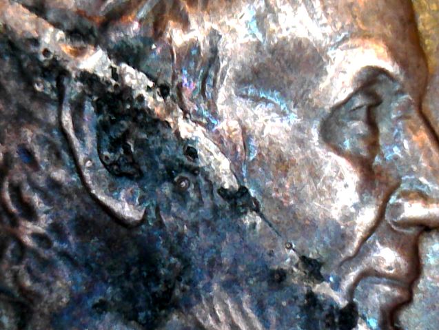 1998-D-LMC-Die-Crack-/-Chip-/-Gas-Bubbles?