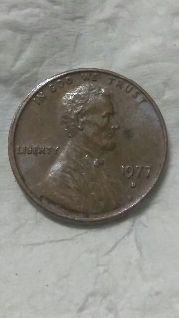 1977-D-Lincoln-Penny.-Damage-Or-Error-?