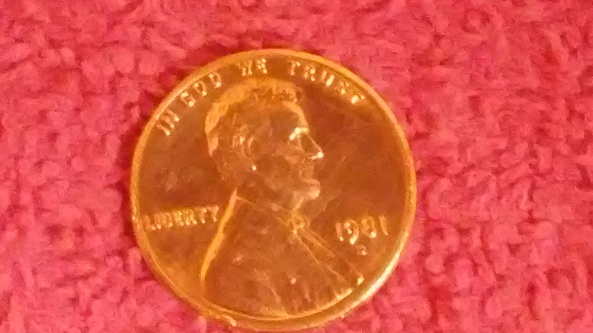 Need-A-Little-Help-With-This-Coin,-1981-D-Cent