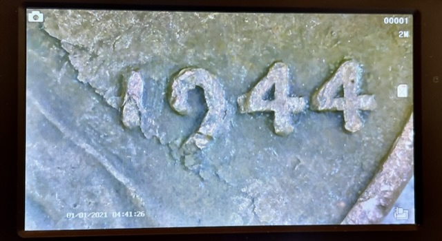 1944-Wheat-Penny-With-Flaking-Layer?