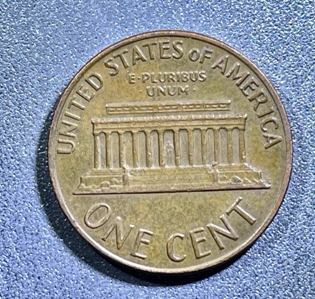1970-S-Large-Date-Lincoln-Cent-W/-Floating-Roof