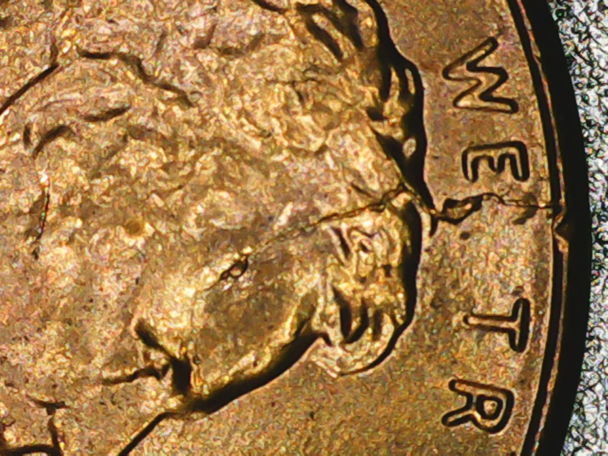2015-LMC.--Possible-Crack.--Any-Info-Appreciated.