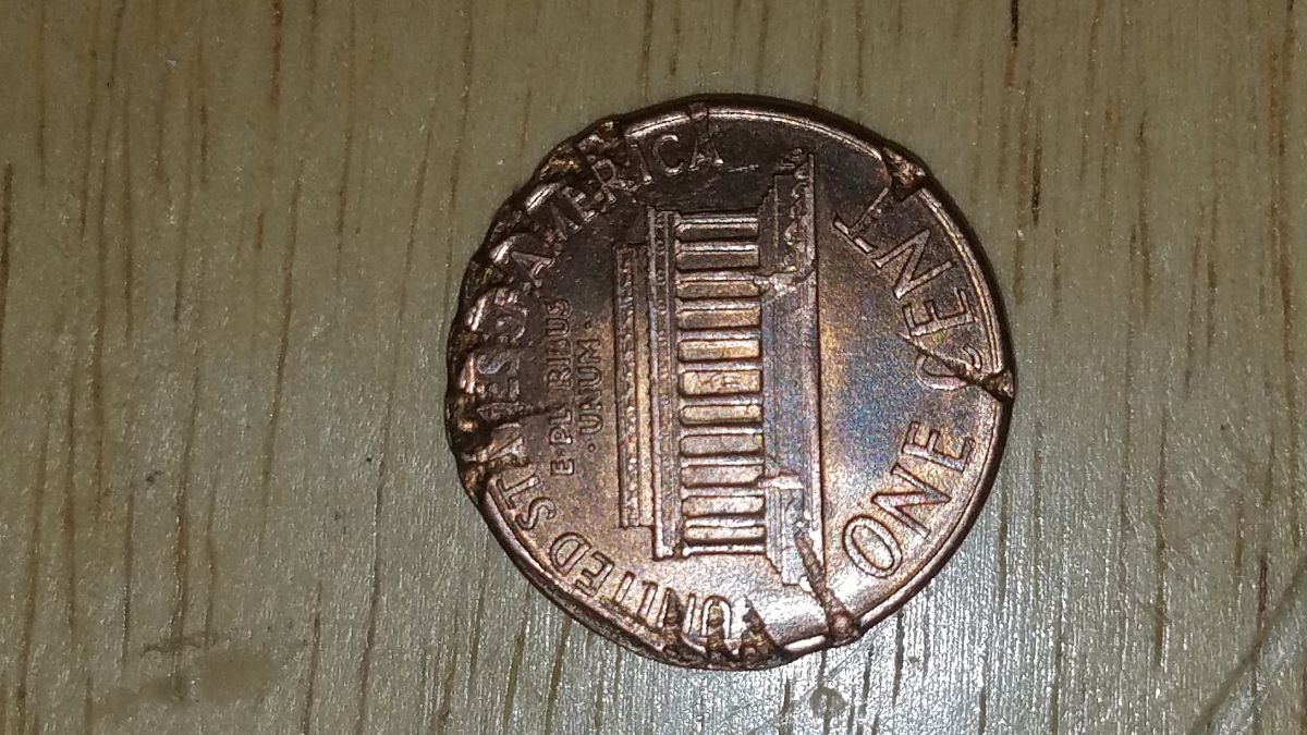 1990-Lincoln-Memorial-Cent-I-Found-Error-Or-PMD.