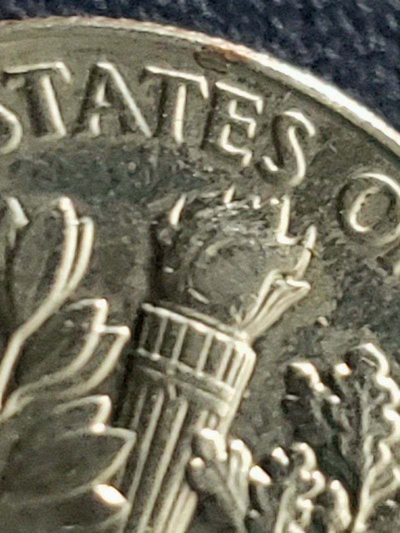 2017-D-Dime-Cud,-Lamination-Error-Or-Damage?