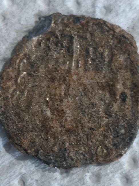 Coin-Found-Metal-Detecting--Spanish?-Id:-Repro-Spanish-Cob