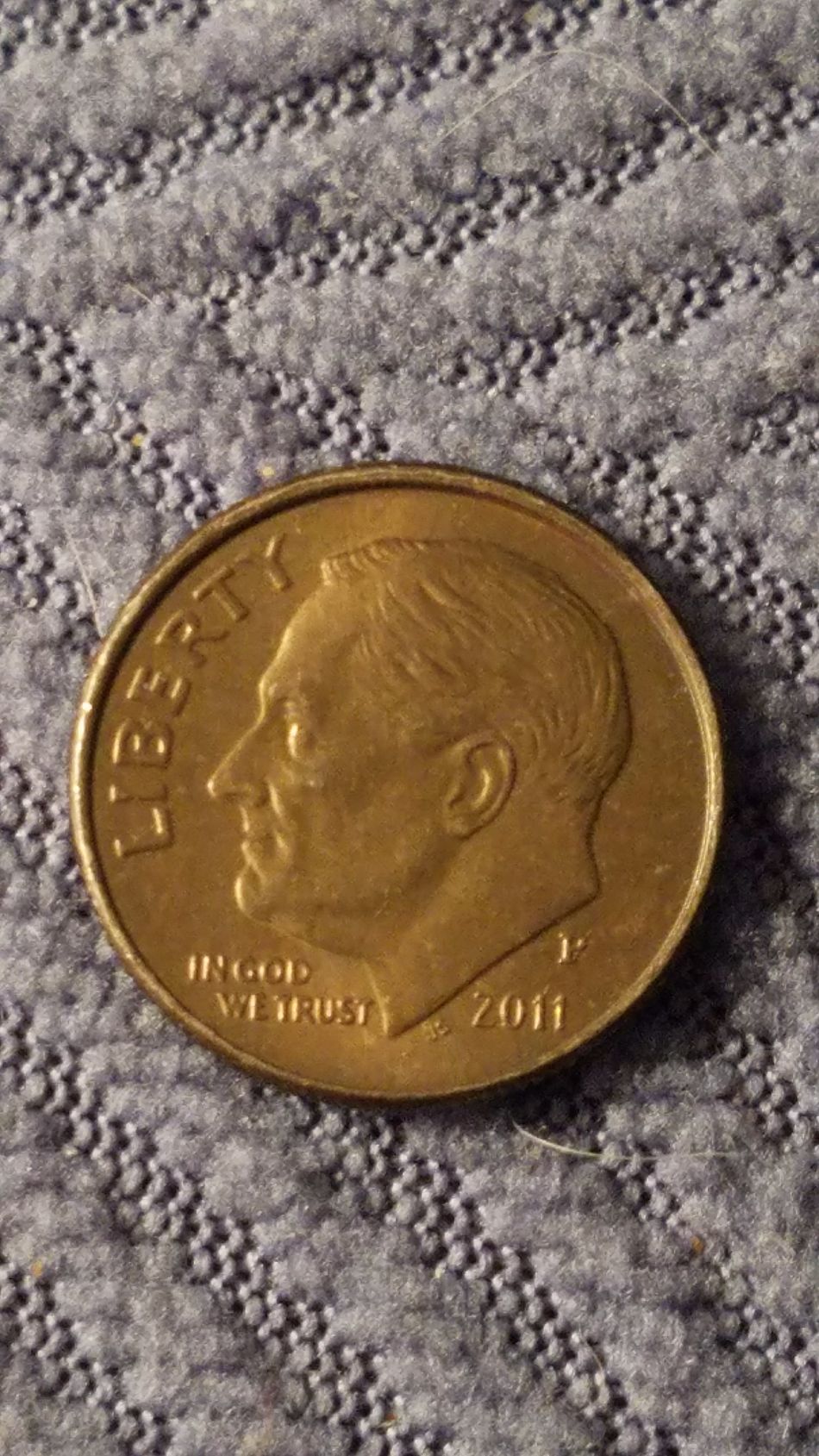 What's-Going-On-With-The-Clad-On-This-2011-Dime?