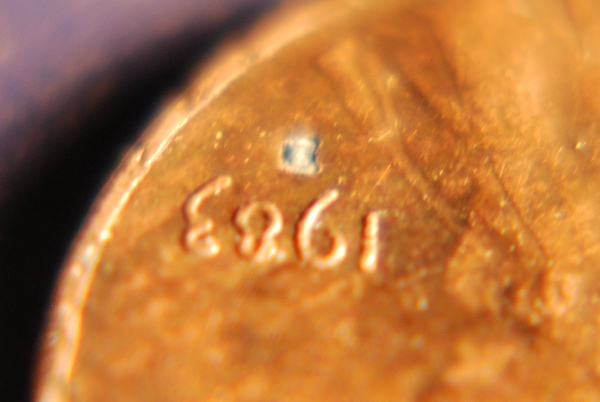 1983-Lincoln-Penny-With-Mint-Stamp-Error?