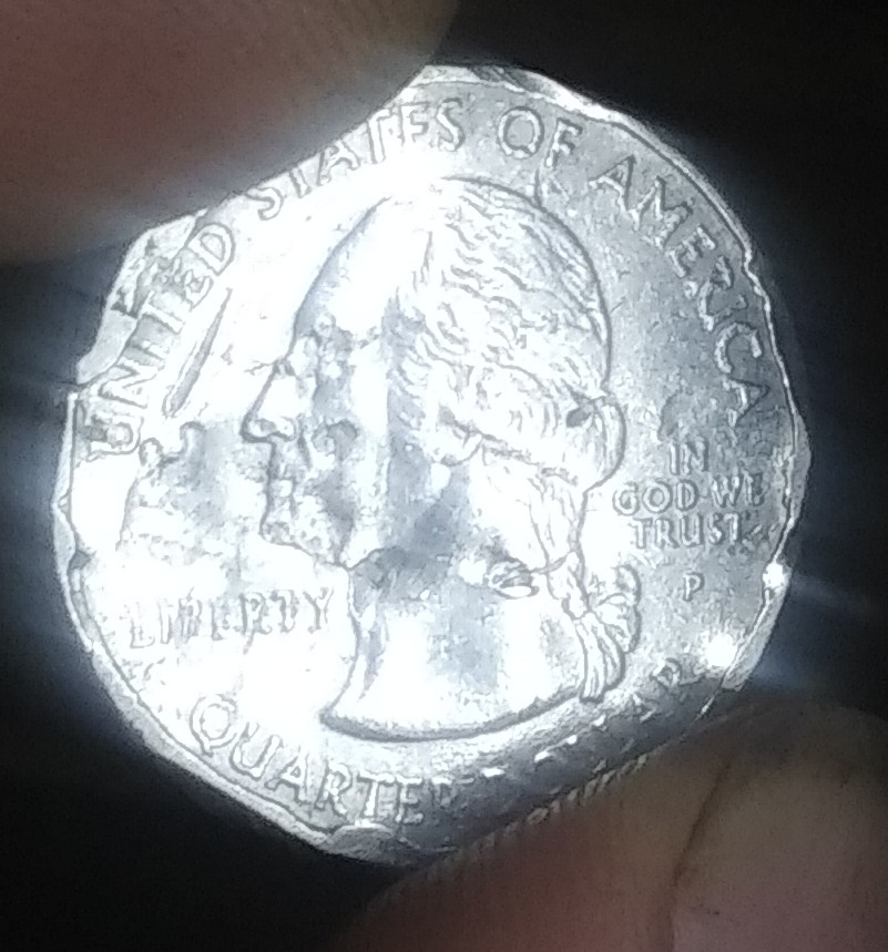 Are-There-3-Washingtons-On-This-2004-Quarter?-Or-Do-I-Need-To-In-Gross-My-Eyes?