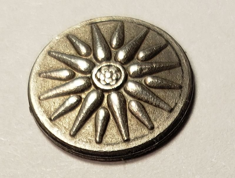 Small-Coin-/-Token---ID-Assistance-Requested