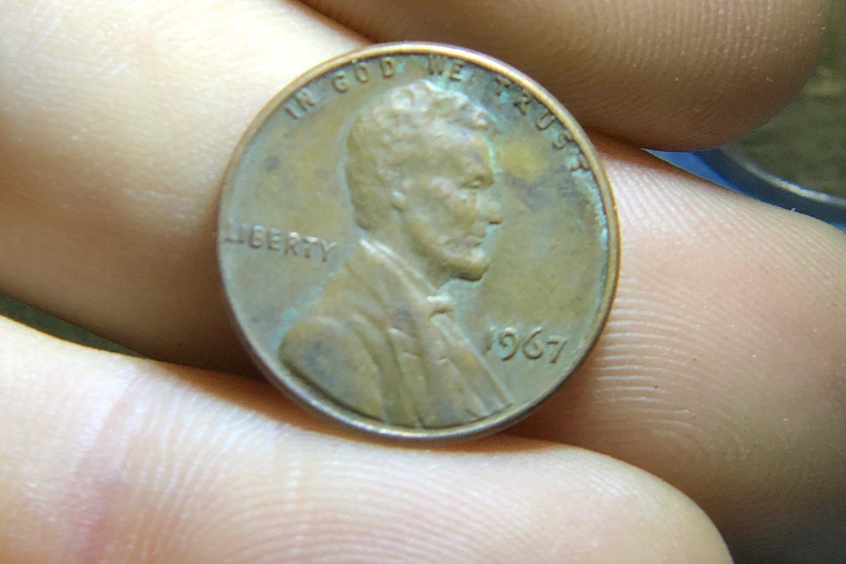 Inquiring-On-A-Few-US-Pennies-To-Determine-Value-And-Scarcity.