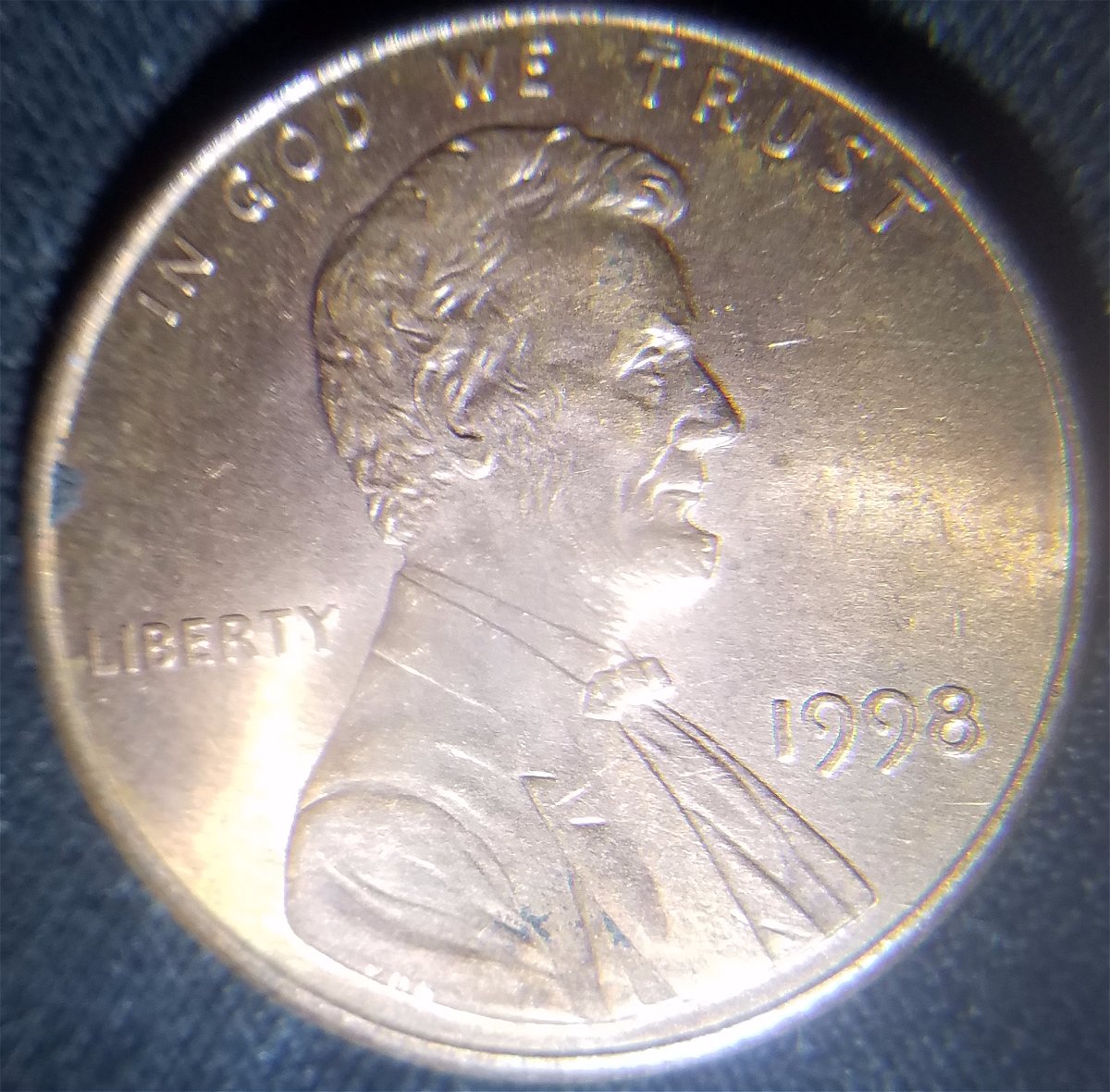 1998-Lincoln-Memorial-Cent.-Need-Help-Identifying-Raised-Lines-On-Reverse.