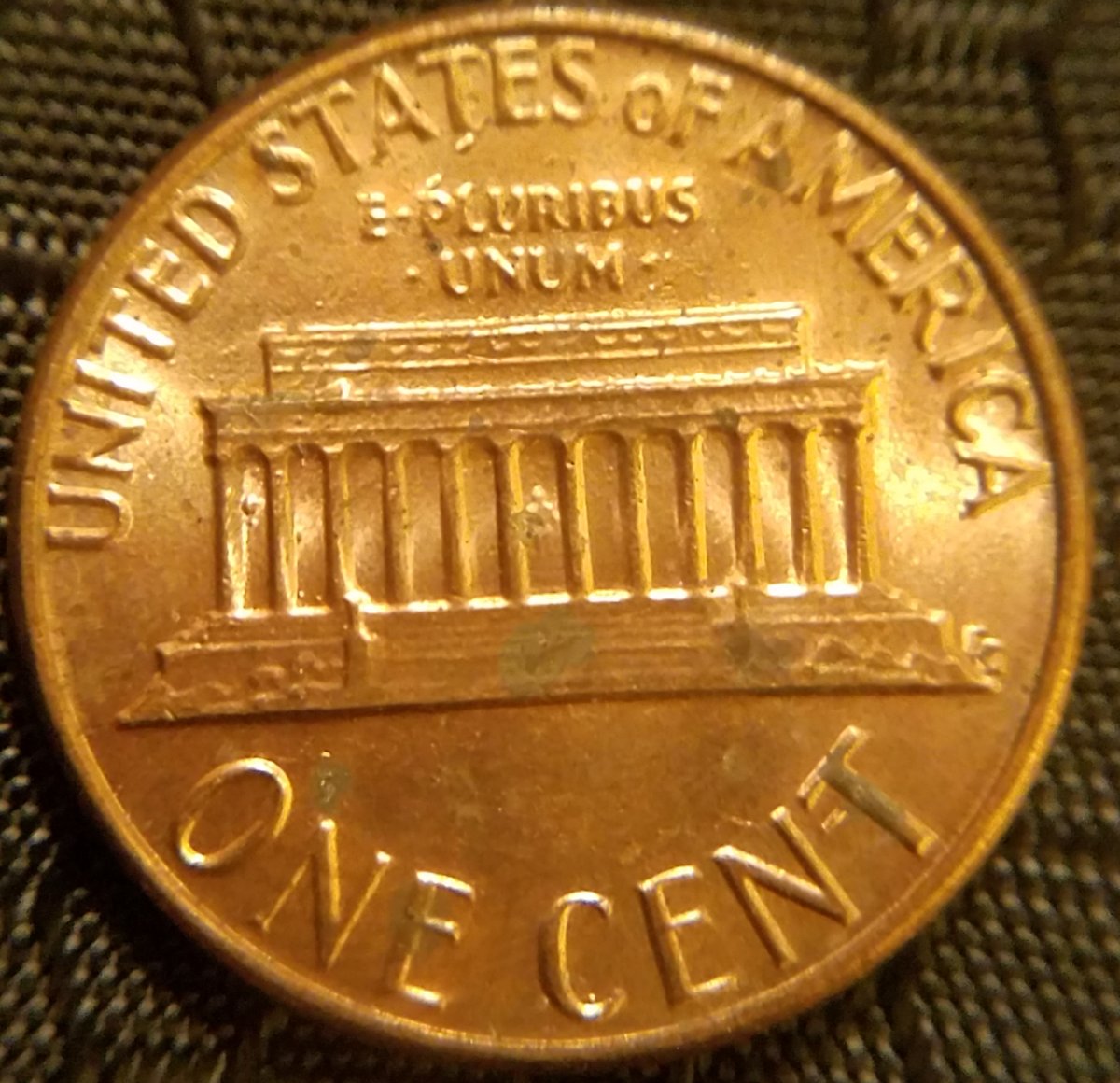 1982-D-Small-Date-Cent-Gah-Forbid-Me-To-Say-It's-Doubling-On-The-Reverse
