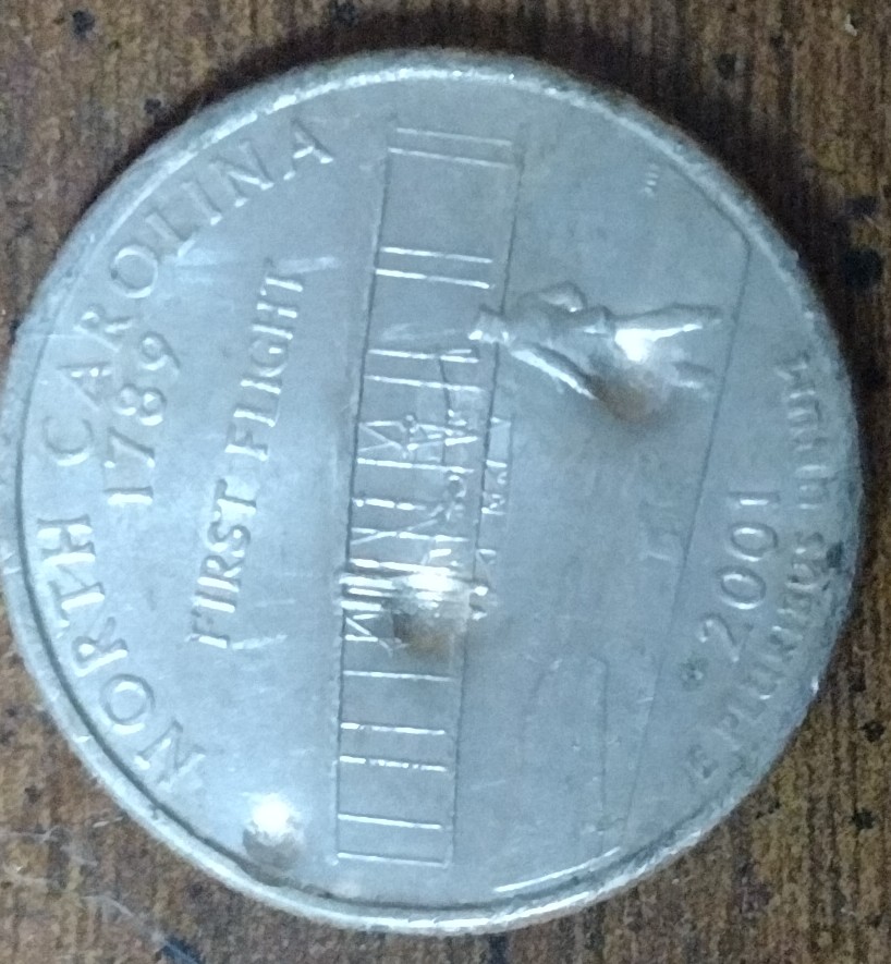 2001-P-Quarter-Found-This-Error-Coin-But-Not-Sure-If-Man-Made-Or-From-The-Mint