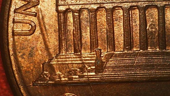 1989--Lincoln-Memorial-Coin