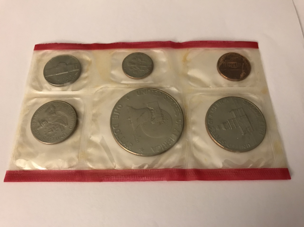New-Member-In-Southern-California---US-Mint-Set-Question